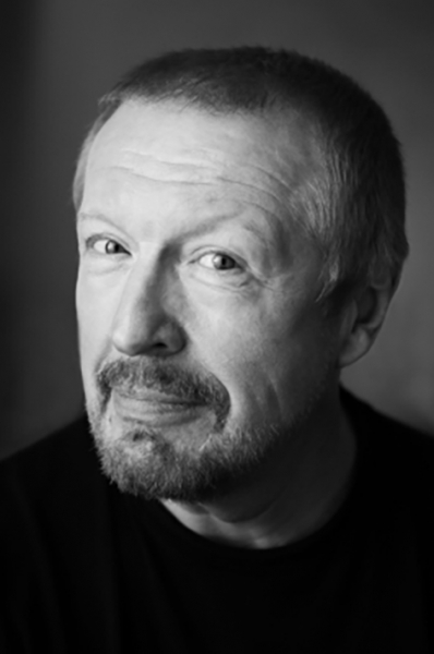 Александр Елагин: Любовь к театру и спорту дает мне возможность играть, но не заигрываться