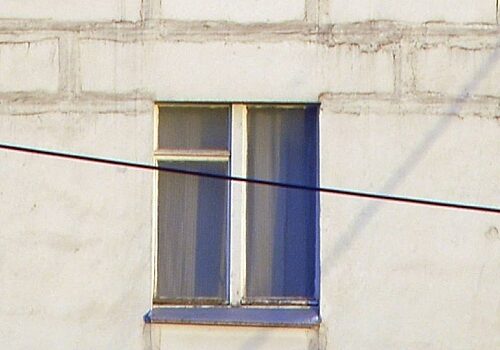 В Каховке мина ВСУ пробила крышу школы