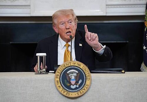 Трамп заявил о желании Путина достичь мира на Украине Трамп заявил о желании Путина достичь мира на Украине