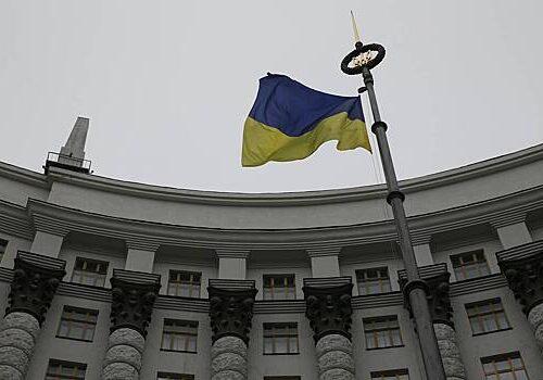 Бывшему вице-премьеру Украины вручили ходатайство об аресте