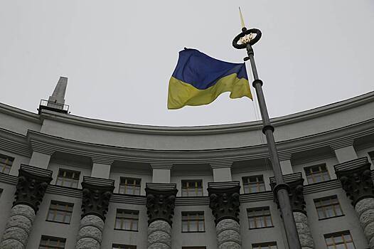 Бывшему вице-премьеру Украины вручили ходатайство об аресте