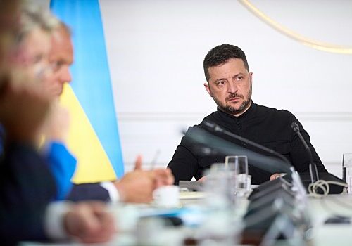 Зеленский находится на грани войны с представителями антикоррупционных органов