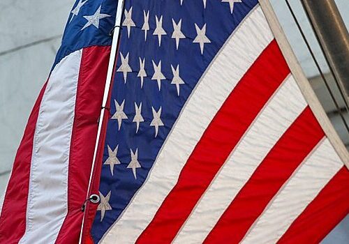 США испытали обновленную ядерную бомбу США испытали обновленную ядерную бомбу