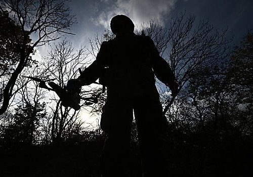 В Госдуме заявили о переброске Киевом женщин-снайперов под Купянск