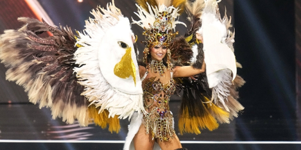 Нутрициолог предупредила о вреде употребления фруктов перед сном