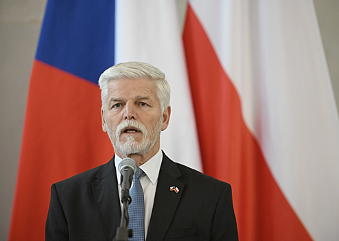 Президент Чехии заявил, что однажды НАТО начнет сбивать российские дроны Президент Чехии заявил, что однажды НАТО начнет сбивать российские дроны