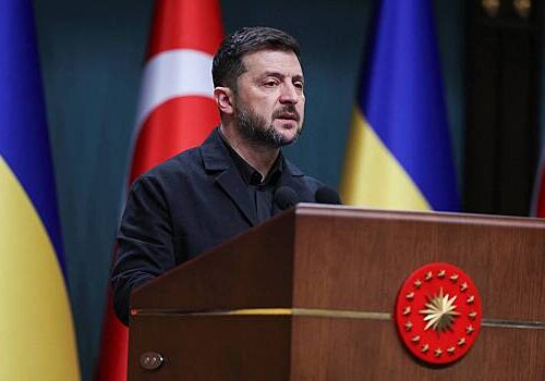 На Украине рассказали о живущем на 50 тысяч рублей в месяц Зеленском На Украине рассказали о живущем на 50 тысяч рублей в месяц Зеленском