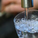 Врач сказал, сколько воды нужно пить в день в зависимости от массы тела и возраста