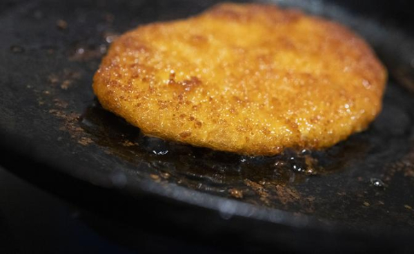 Поджелудочная отказывает: Врач назвал самую коварную еду