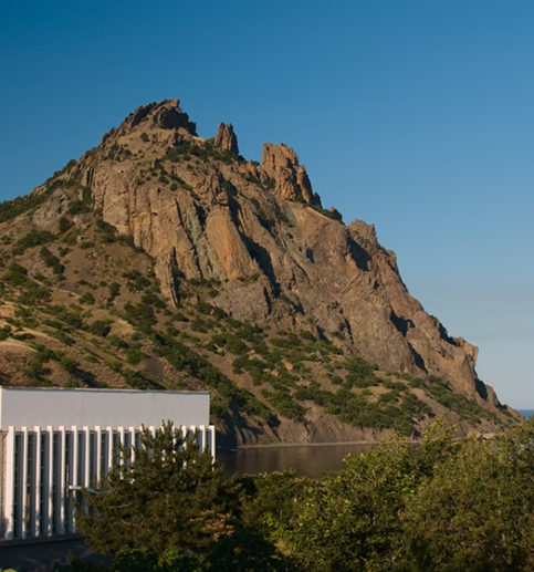 Кара-Даг гора отдых в крыму феодосия недорого