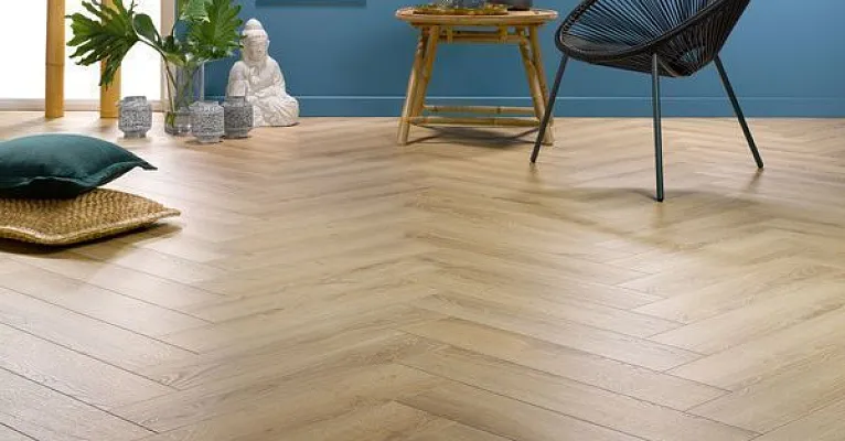 Как убрать царапины с ламината на полу? 5 простых способов