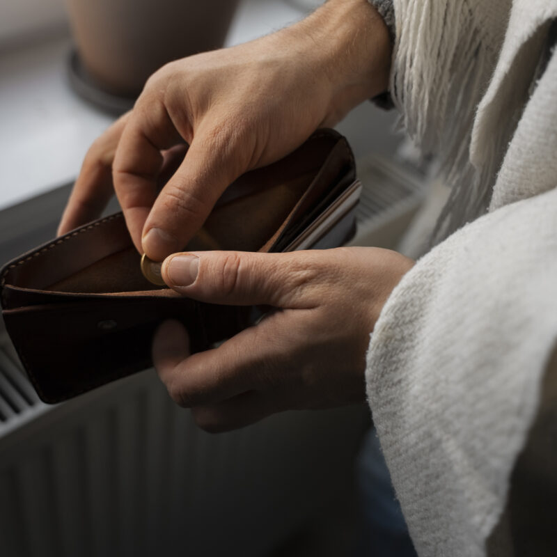 Почему деньги заканчиваются и что с этим делать? Советы экспертов