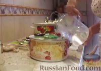 Фото приготовления рецепта: Домашний йогурт (без йогуртниц и мультиварок) - шаг №4