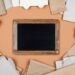 Как сделать коллаж из газетных вырезок в рамку